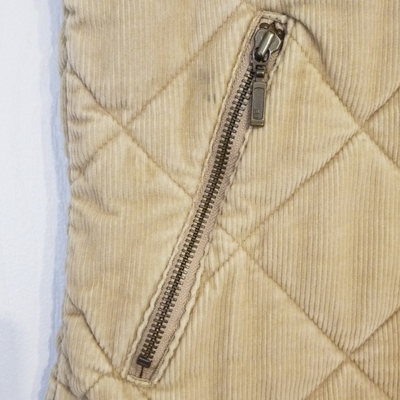 Eddie Bauer Corduroy Vest - Picture 5 of 8